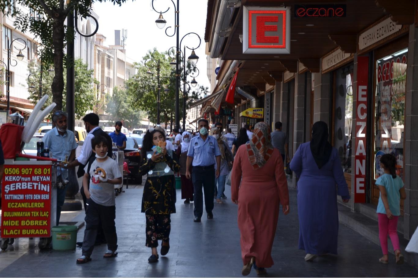 “Sosyal Medya Düzenlenmesi” adımı geç alınmış bir karardır